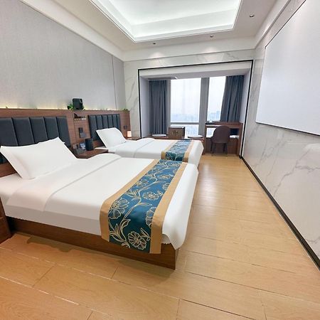 Xingyin Cloudy Hotel Guangzhou Changgang Subway Station - Free Shuttle Bus To Canton Fair Complex During Canton Fair Period Экстерьер фото