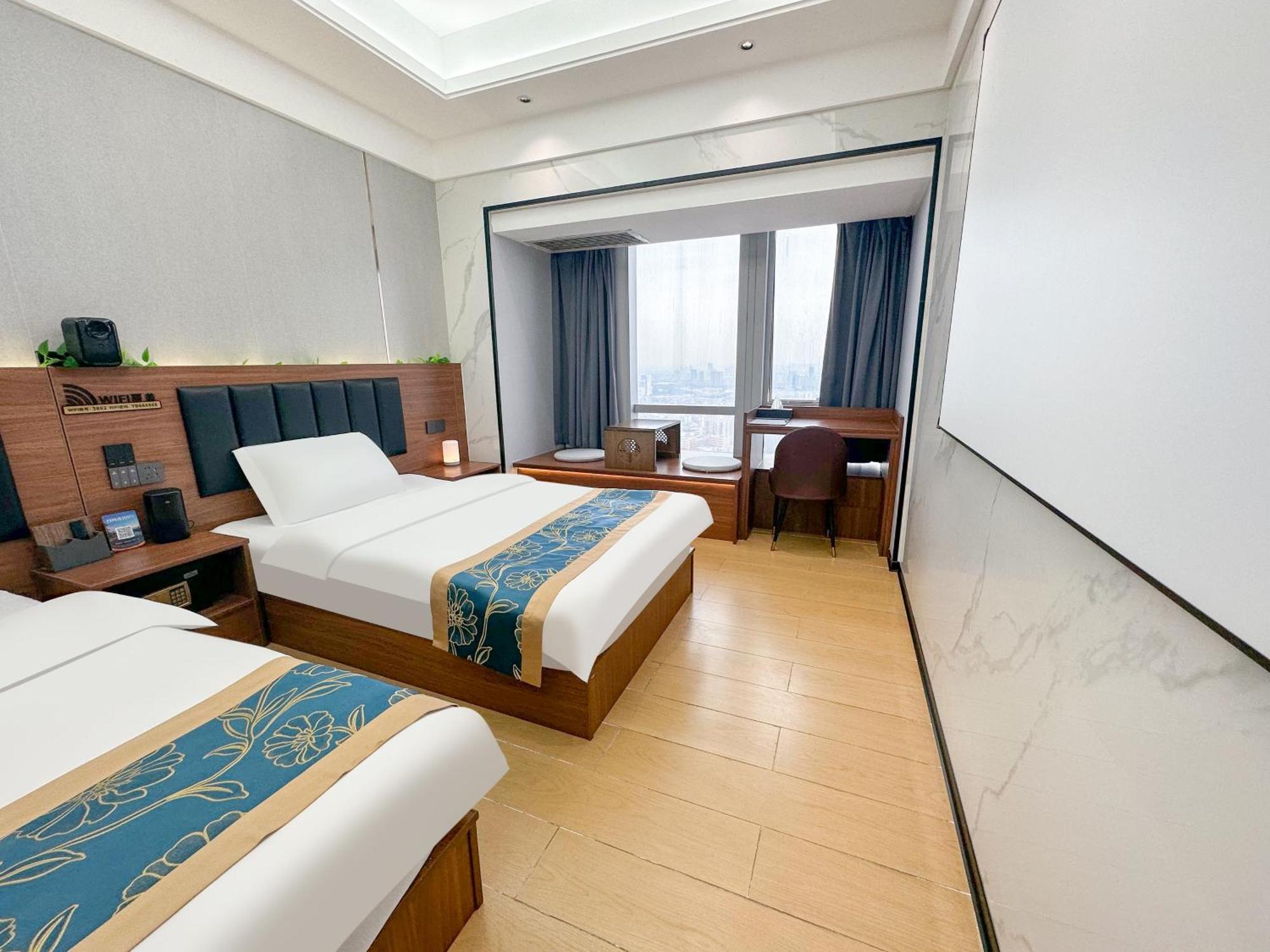 Xingyin Cloudy Hotel Guangzhou Changgang Subway Station - Free Shuttle Bus To Canton Fair Complex During Canton Fair Period Экстерьер фото